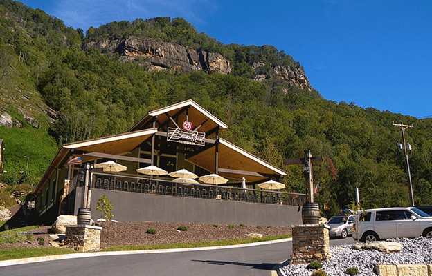 Burntshirt Vineyards, RentATrolley