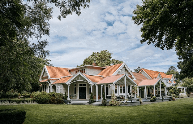 Hawthorne House, RentATrolley