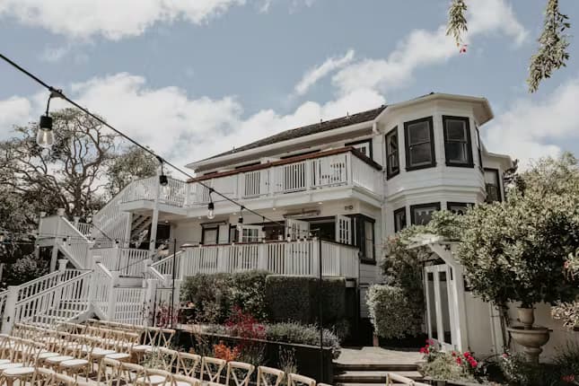 The Perry House, RentATrolley