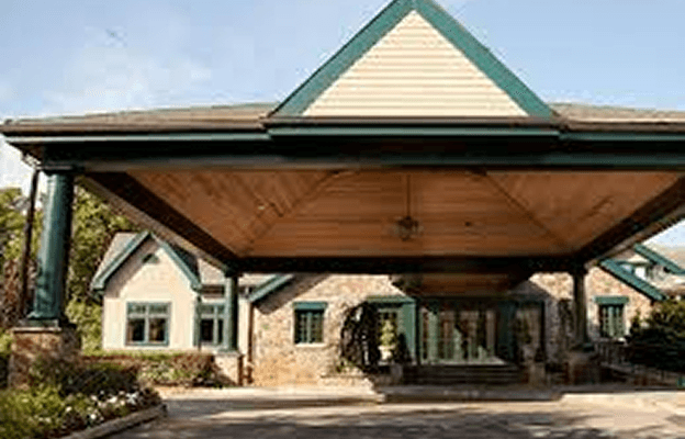 Hampshire Country Club