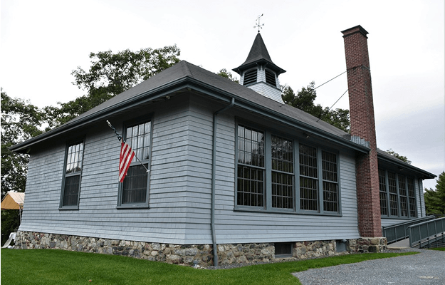 Hulls Cove Schoolhouse, RentATrolley