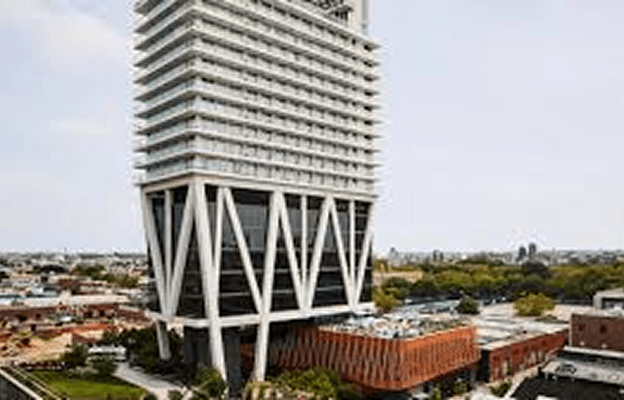 The William Vale