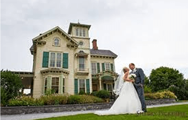 Jedediah Hawkins Inn