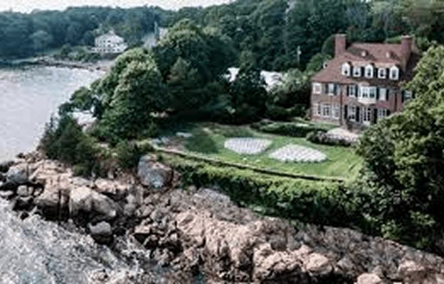 Misselwood Events at Endicott College, RentATrolley