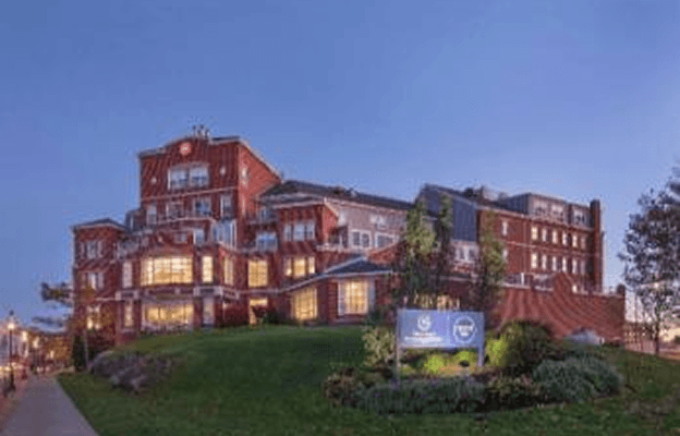 Sheraton Portsmouth Harborside Hotel