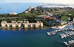 Isla del Sol Yacht and Country Club