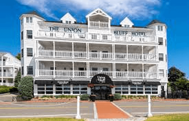 Union Bluff Hotel, RentATrolley